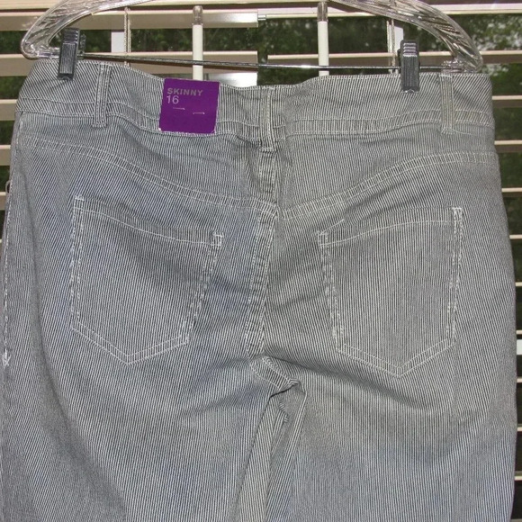 NWT LANE BRYANT Blue/White Stripe Skinny Jeans 16 - Picture 4 of 6